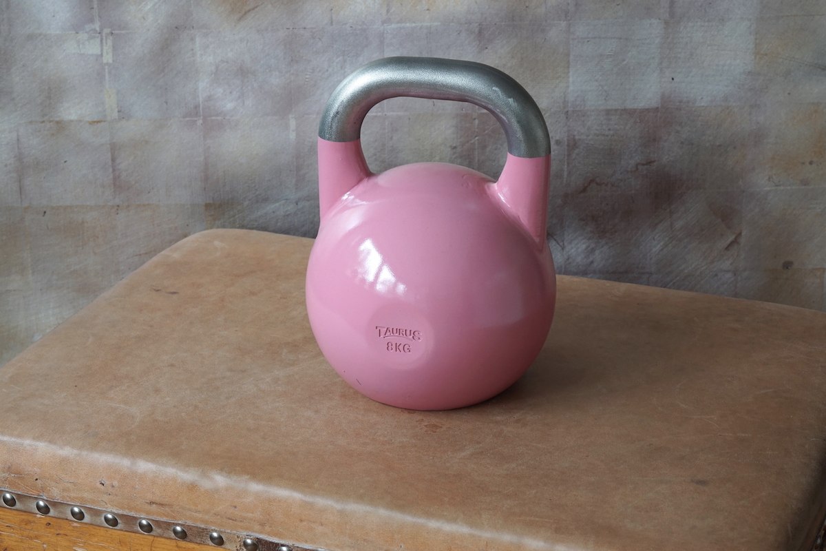 Kettlebell Taurus rose 8 kg Klassiker & Co.