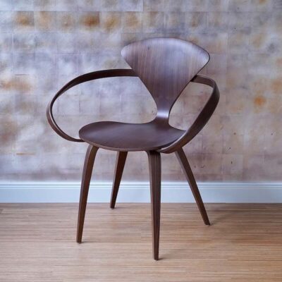 Cherner Chair Nussbaum dunkel