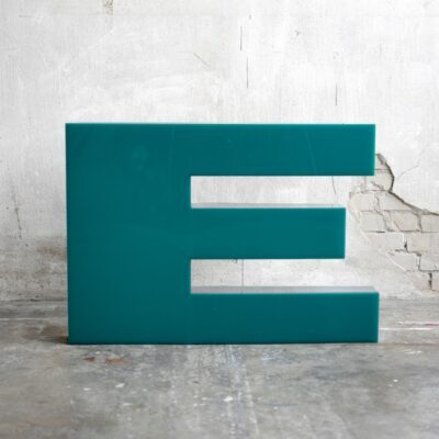 Buchstabe E Leuchtbuchstabe (Copy) (Copy)