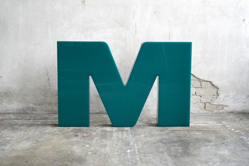 Buchstabe M Leuchtbuchstabe